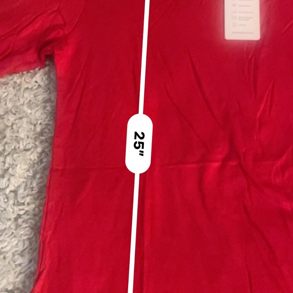 Red 100% Polyester Lightweight Top Size M NWT Long Sleeve - Picture 5 of 9